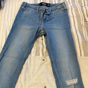 Hollister Jeans: Light Wash, Distressed, High-Waisted